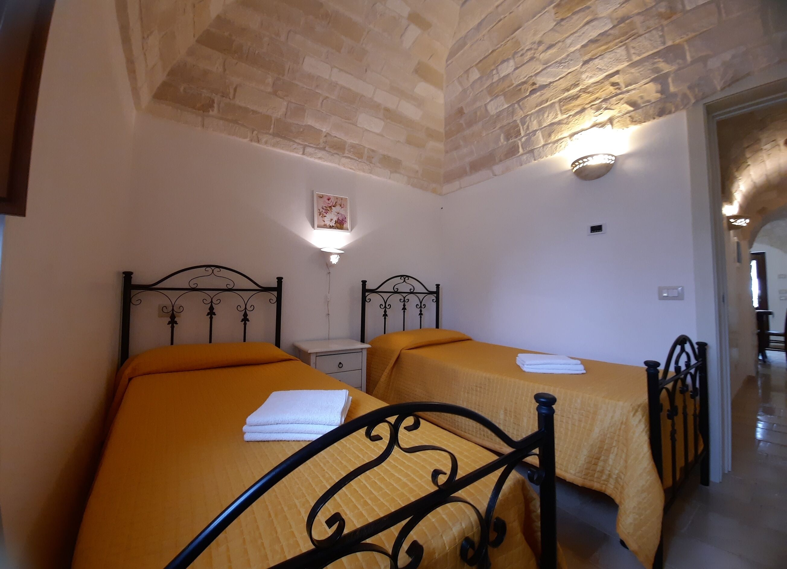 Trullo Carrubo - A few kilometers from Locorotondo
