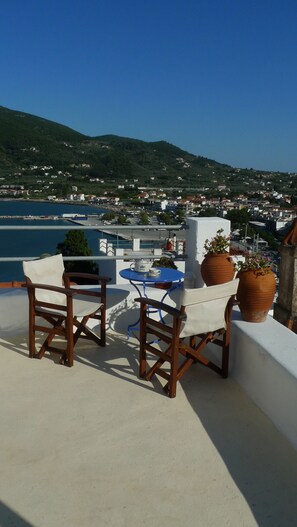 Property grounds - NEFELI Beautiful vacation home on the Mama Mia island of Skopelos, roof terrace sea view (SKOPELOS)