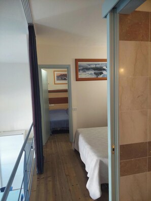 2 Schlafzimmer, Bügeleisen/Bügelbrett, kostenloses WLAN, Bettwäsche