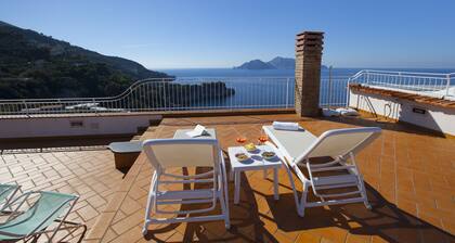 Il Sogno di Lina - Brandneues Ferienhaus mit spektakulärem Blick auf Capri und Ischia