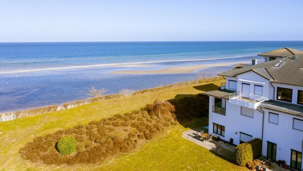 Nær stranden