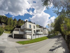 Esterni