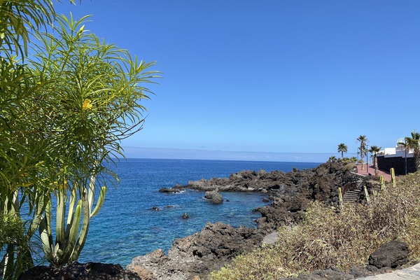Küste 5 Minuten zu Fuss erreichbar , schön zum laufen