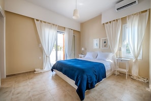 4 chambres, fer et planche Ă repasser, Wi-Fi, draps fournis