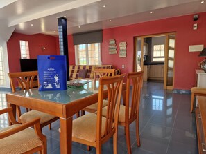 Dining - "Agostino"@MARISOL: 300m to the beach, private pool, air conditioning, WLAN, dog beach. (Riumar)