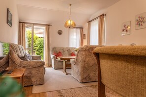 Fernseher, Stereoanlage