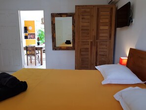 1 soverom, strykejern/-brett, wi-fi og sengetøy