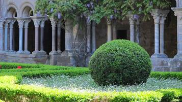Enceinte de lâhĂ©bergement