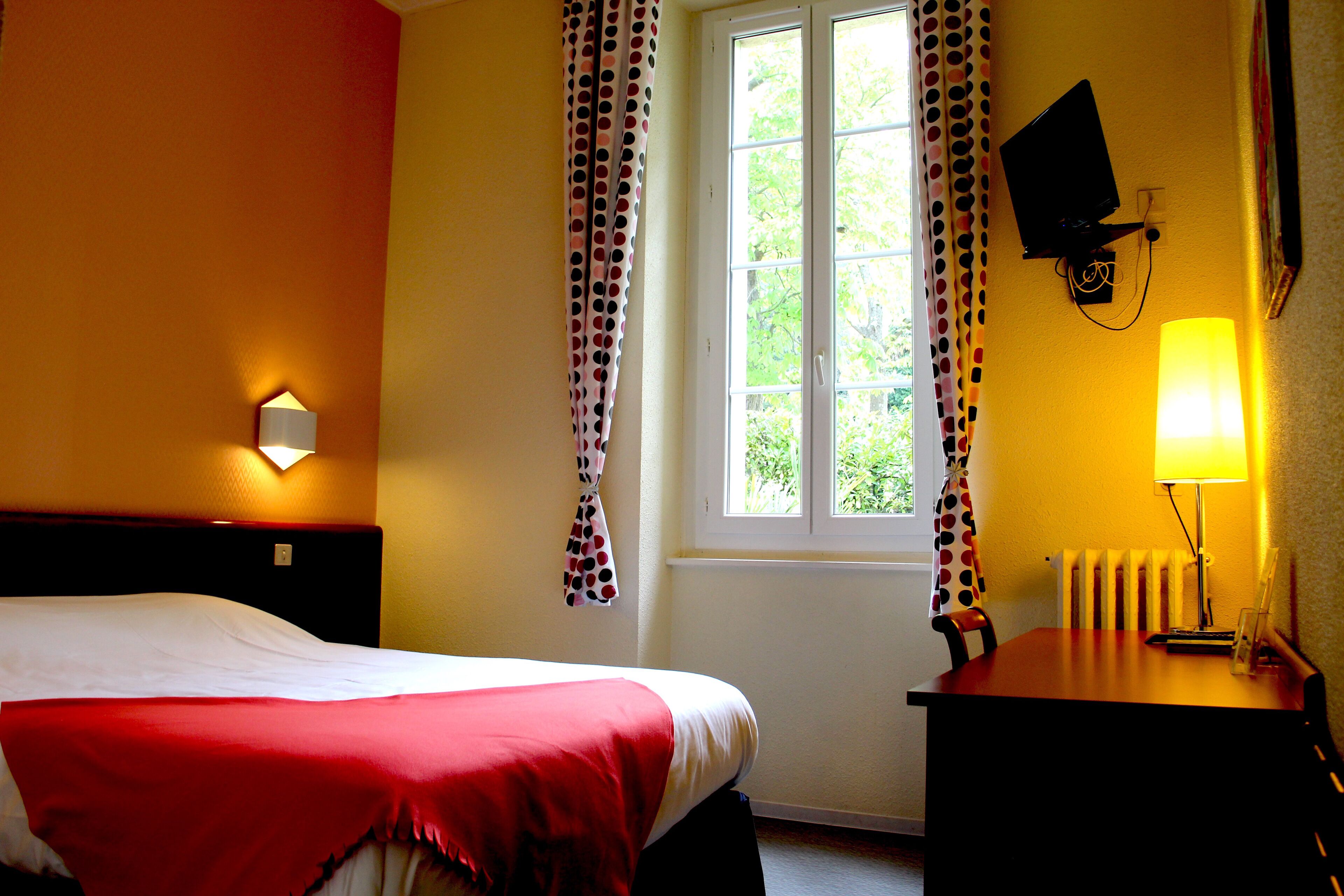 Pension hotel 30 meters from the spa