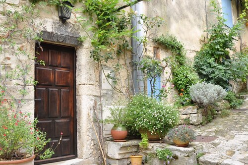 La Terrasse, 10 p., at the beautiful “Domaine de Vincenti", the Gate of Provence