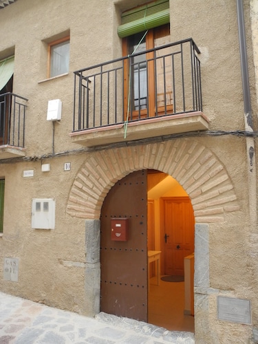 Maissonette with light, great room layout, ideal for remote working GLASFASER