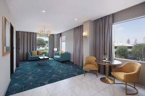 Swiss-SuperSuite One Bedroom | Living area - Swiss-Belhotel Napier (Napier)