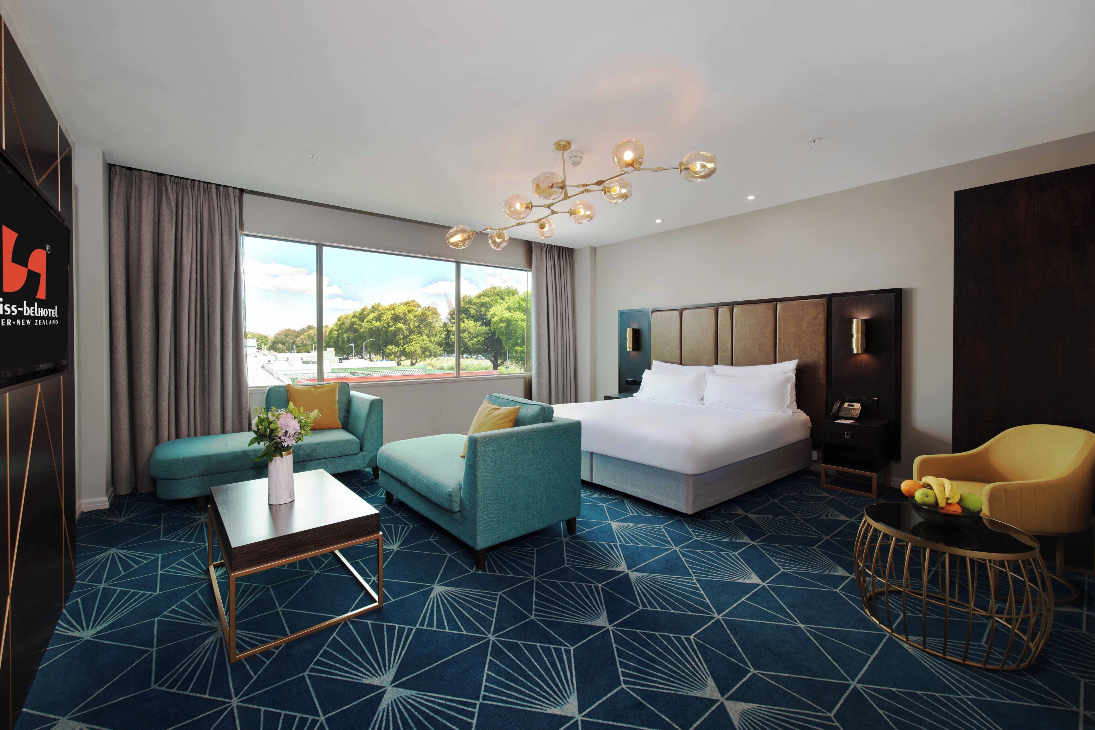 Deluxe Premium Studio