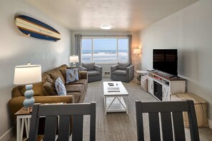 TV, fireplace, offices