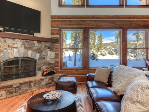 Big Sky Vacation Rentals: PR Oglala 15