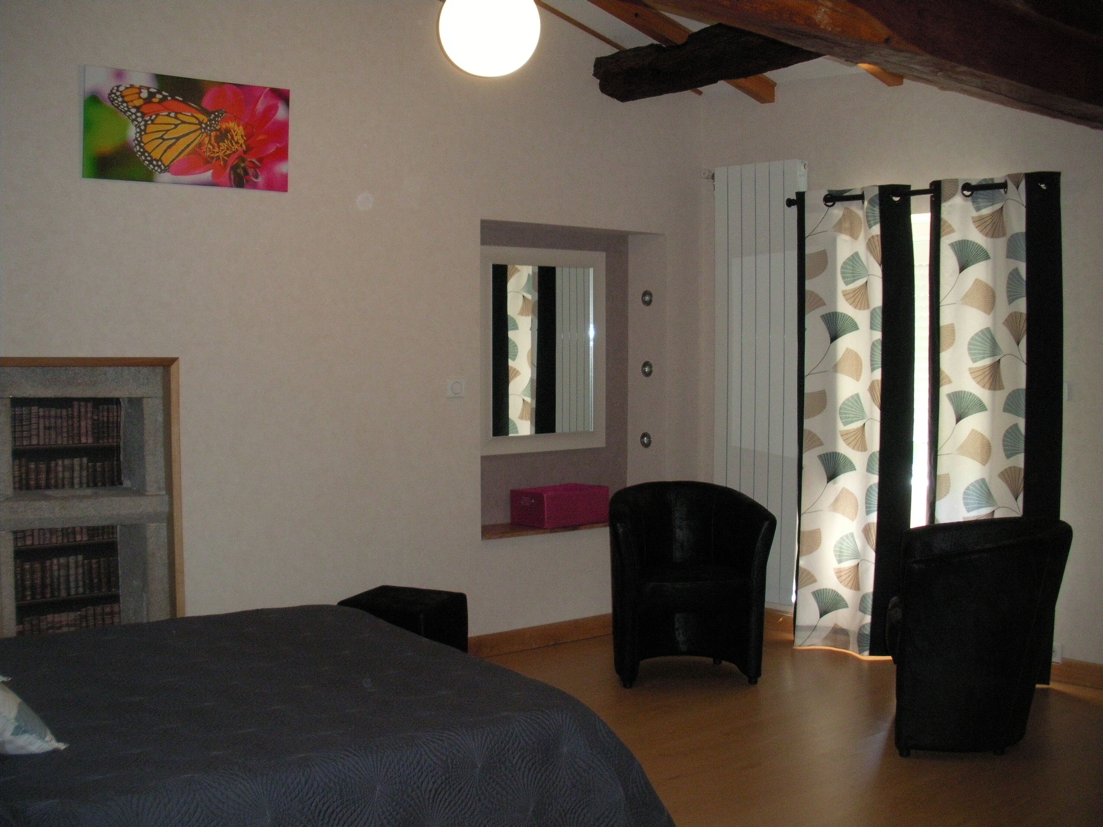 Spacious house quiet countryside