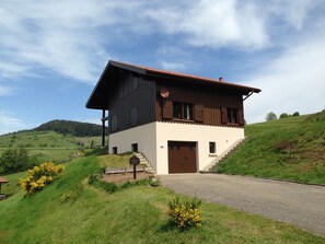 Exterior - Very comfortable family chalet in the Hautes Vosges of maximum 9 people  (Fresse-Sur-Moselle)