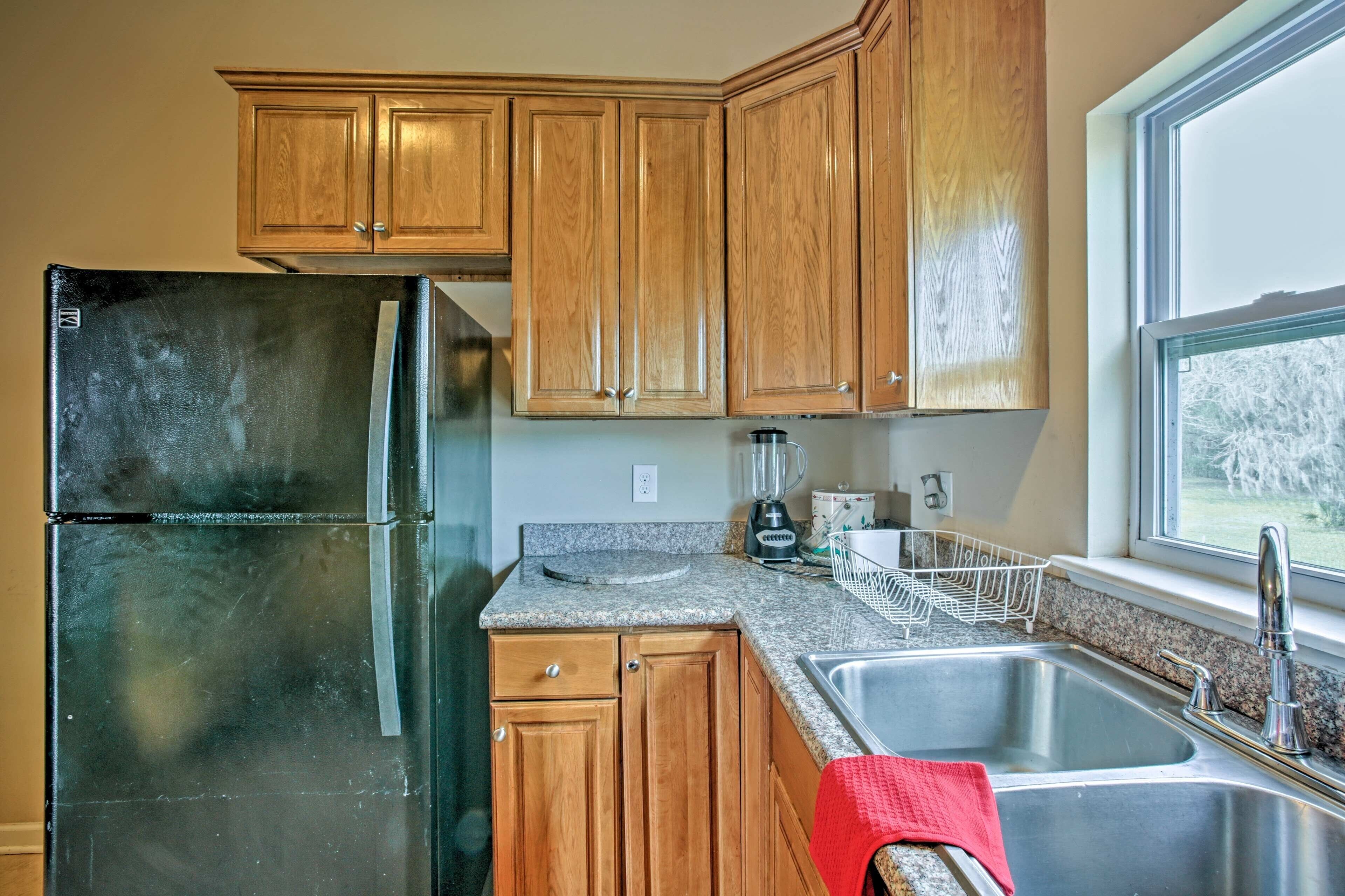 Quiet And Comfortable Three Bedroom Apartment near Falgout Canal Marina, Theriot