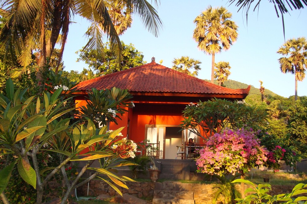 BLU GUESTHOUSE - VILLA AMED