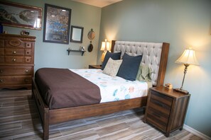 3 habitaciones, escritorio, tabla de planchar con plancha y wifi gratis 