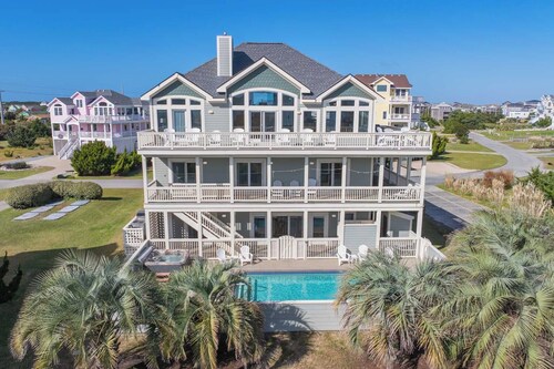 Oceanview Dog Friendly Home with Pool, Hot Tub, Elevator, Game and Media Rooms