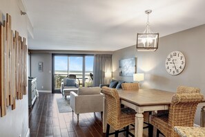 Interior - "Tranquil Gulf Retreat: West-Facing 2nd-Floor 2-Bedroom Condo in Beachside Two!" at Sandestin Golf and Beach Resort! (Miramar Beach)