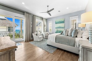 5 slaapkamers, een strijkplank/strijkijzer, wifi, beddengoed