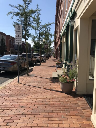 Cozy place near Ohio Caverns, Piatt Castles, Mad River Mountain