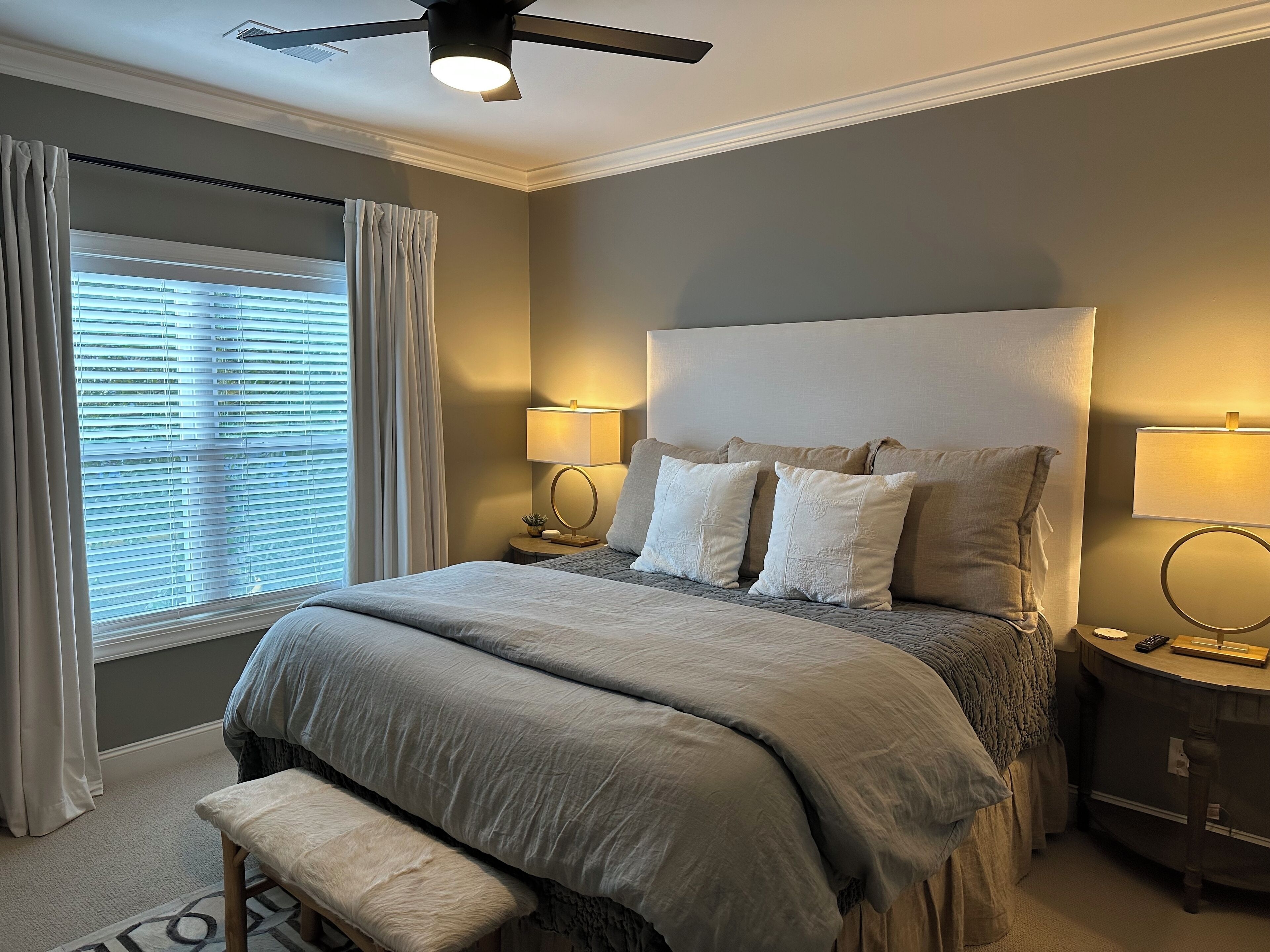 3 habitaciones, tabla de planchar con plancha y wifi gratis 