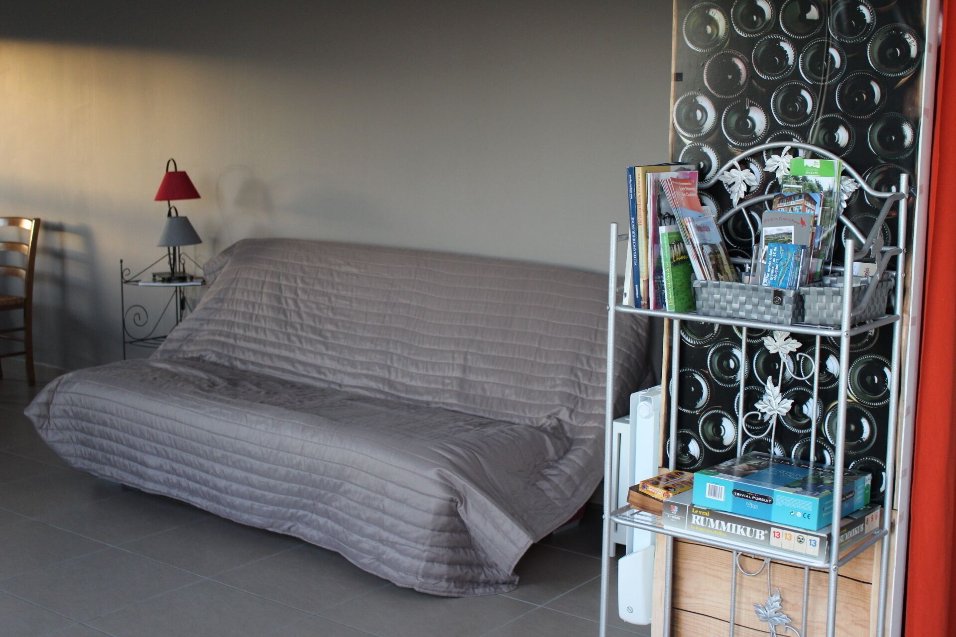 Large cottage independent house in the wine Beaujolais