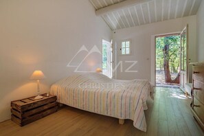 4 chambres, bureau, lit parapluie, Wi-Fi gratuit