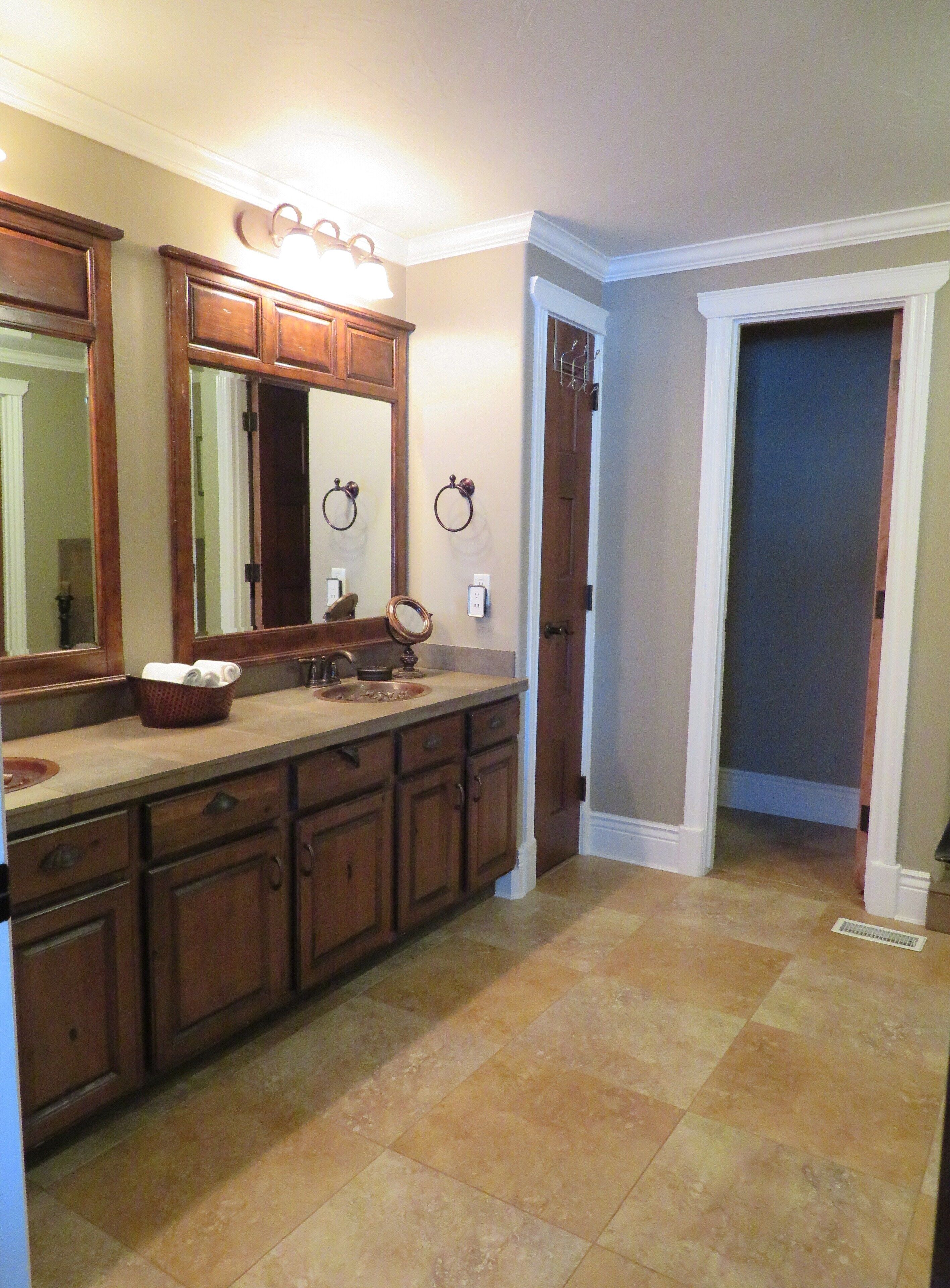 Cozy Bear Lodge Summer and WinterReservations 