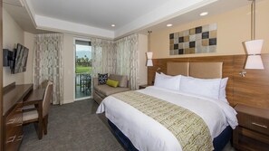 2 室のベッドルーム、デスク、アイロン / アイロン台、旅行用ベビーベッド