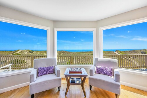 Oceanfront Dog Friendly Home w/ Hot Tub, Game/Media Rooms, and Champagne Views!