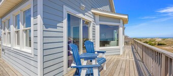 Oceanfront Dog Friendly Home w/ Hot Tub, Game/Media Rooms, and Champagne Views!