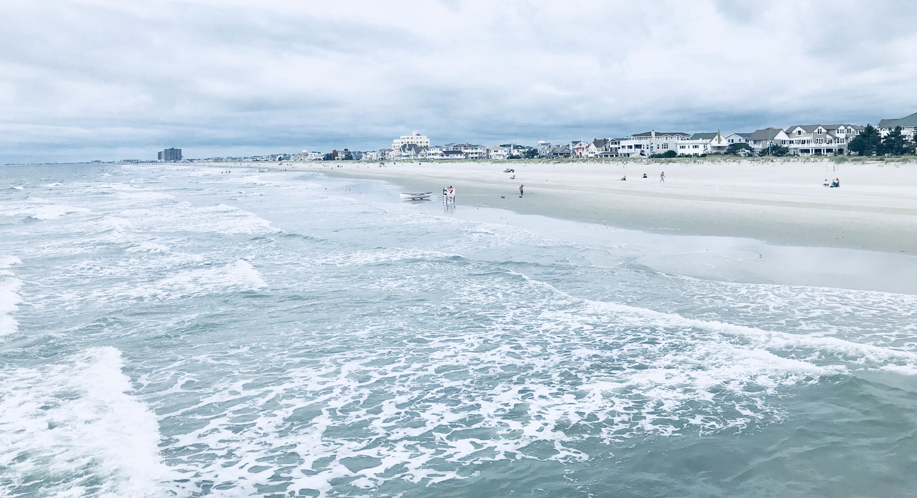 Beach nearby, sun-loungers