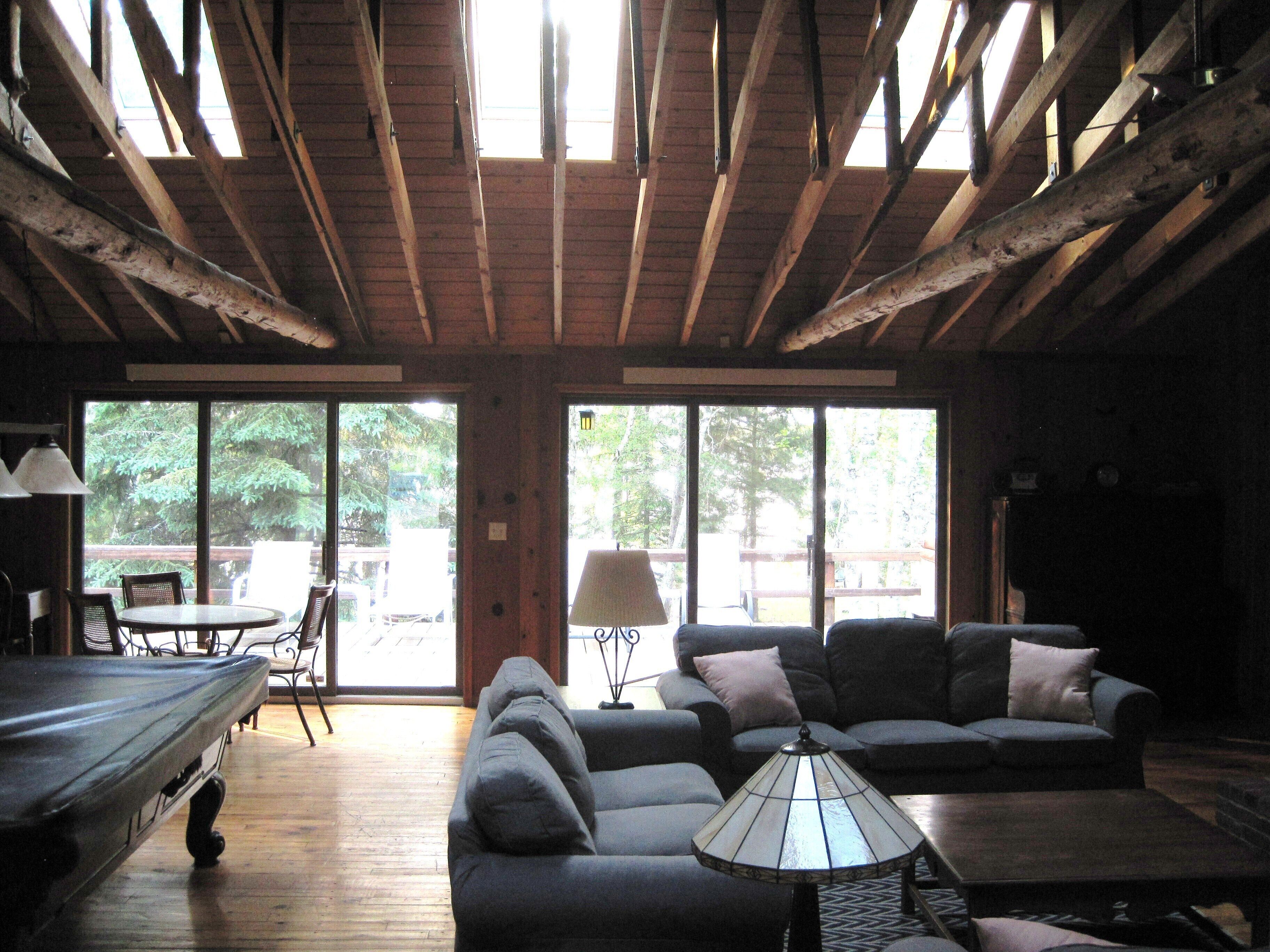 Secluded Lodge on Webb Lake - Private Tennis Court, Hot Tub