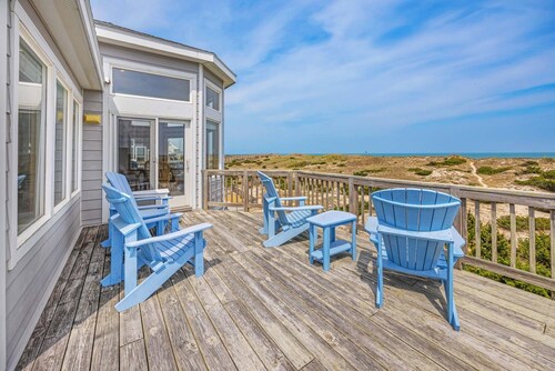 Oceanfront Dog Friendly Home in Waves w/ Pool, Hot Tub, Game Room, & Cargo Lift