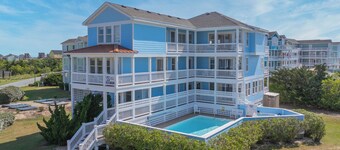 Oceanview Tropical Paradise met lift, zwembad, bubbelbad, Game Rm, ontspannende uitzichten