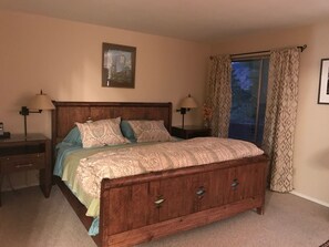 3 bedrooms, desk, WiFi, bed sheets - Catalina Foothills, Spectacular views. Spacious and comfortable- WiFi, Pool (Tucson)