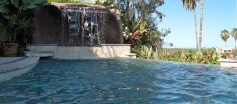APARTMENT TWO AT CASA DE SUENOS
