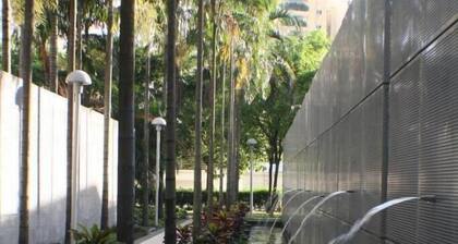 Short stay in Kuala Lumpur, nearby The Curve and Ikano Powercentre