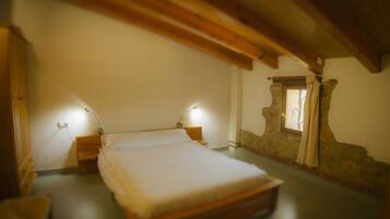 7 slaapkamers, wifi, beddengoed