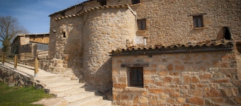 Self catering Masia l'Arà for 16 people