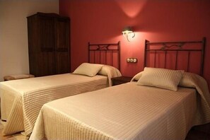5 Schlafzimmer, kostenloses WLAN, Bettwäsche, Rollstuhlgeeignet