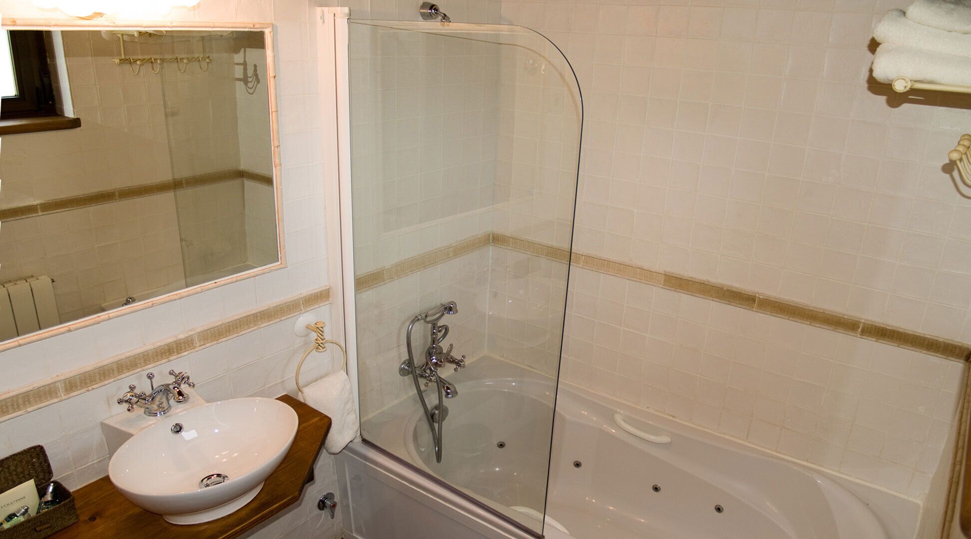 Apartment in the Sierra, duplex type with 2 bedrooms and Garden