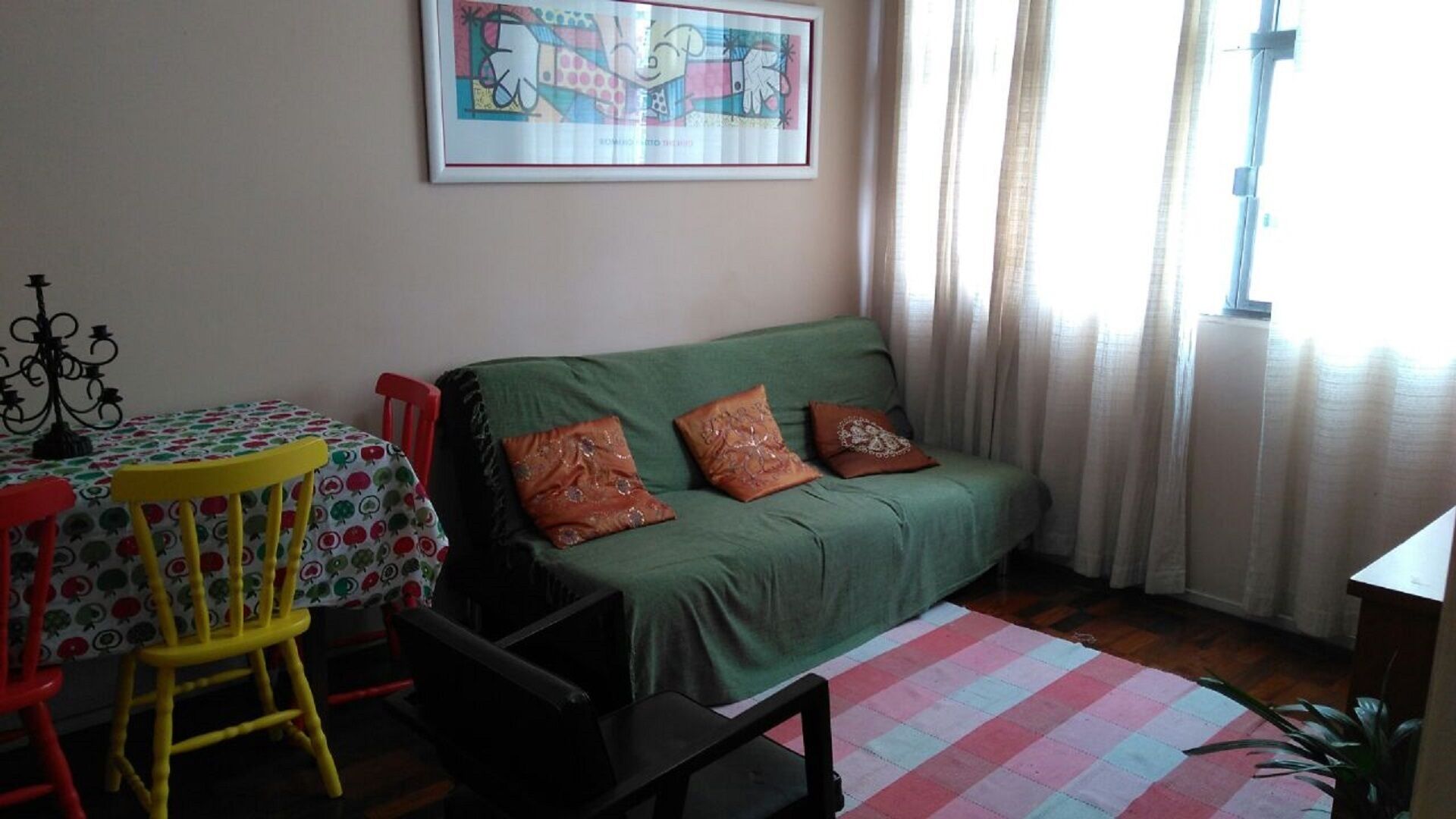 Apartment near the Metro, well located, close to downtown and the Maracana 