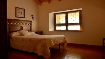 4 Schlafzimmer, kostenloses WLAN, Bettwäsche