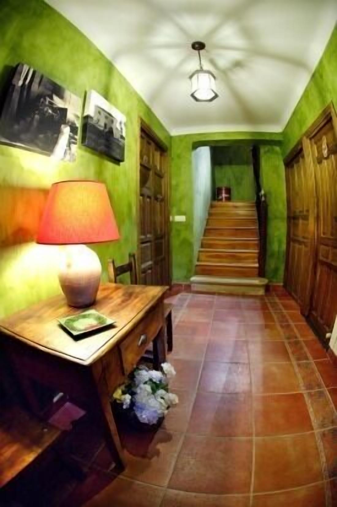 Self catering Balaada de la Molinera for 6 people