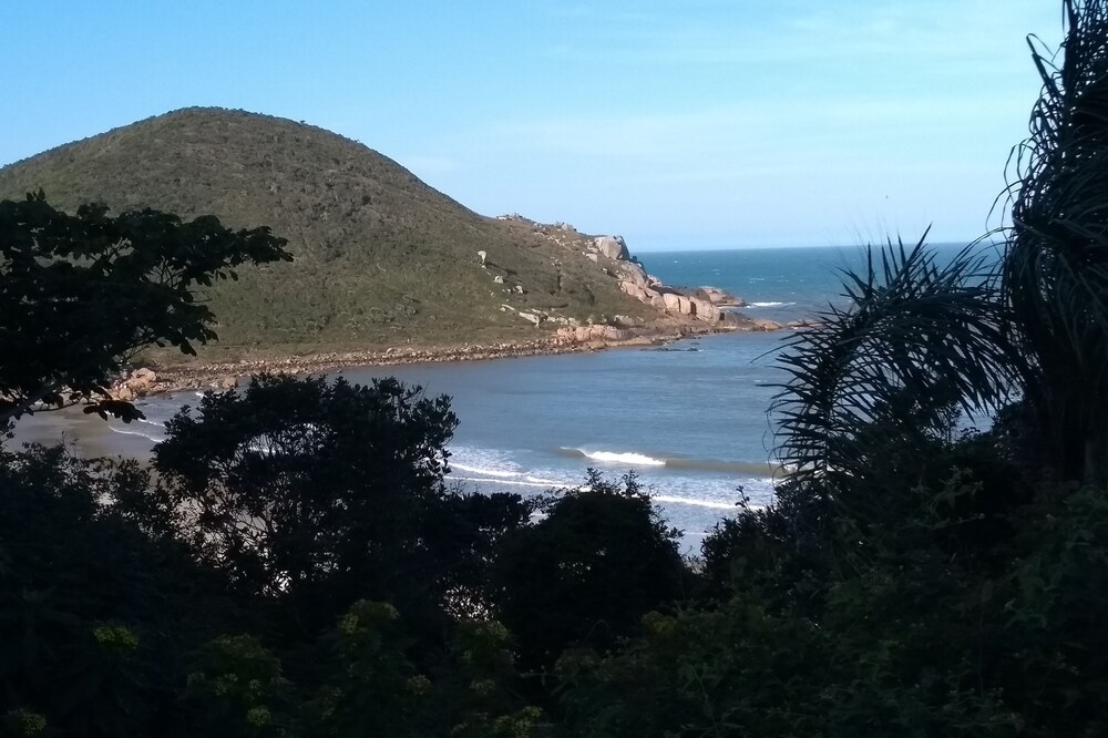 Season at Praia do Rosa